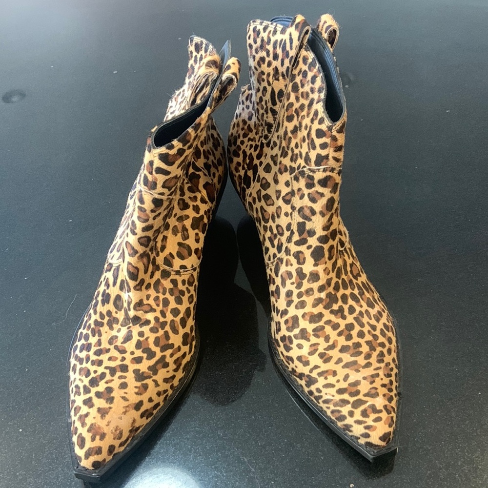 Sigerson Morrison Brand New, Animal Print